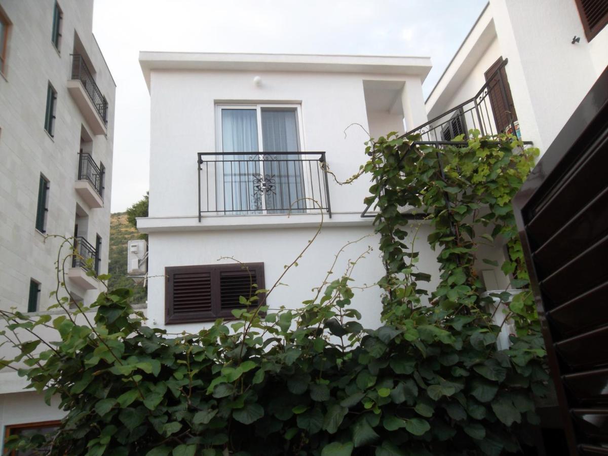 Guest House 4M Петровац Экстерьер фото