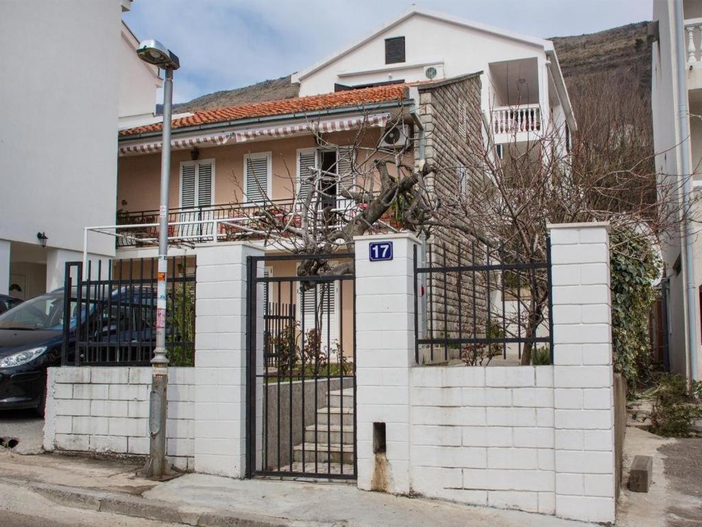 Guest House 4M Петровац Экстерьер фото