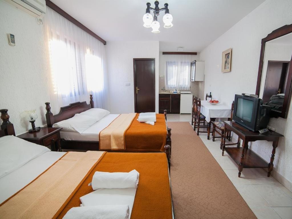 Guest House 4M Петровац Номер фото