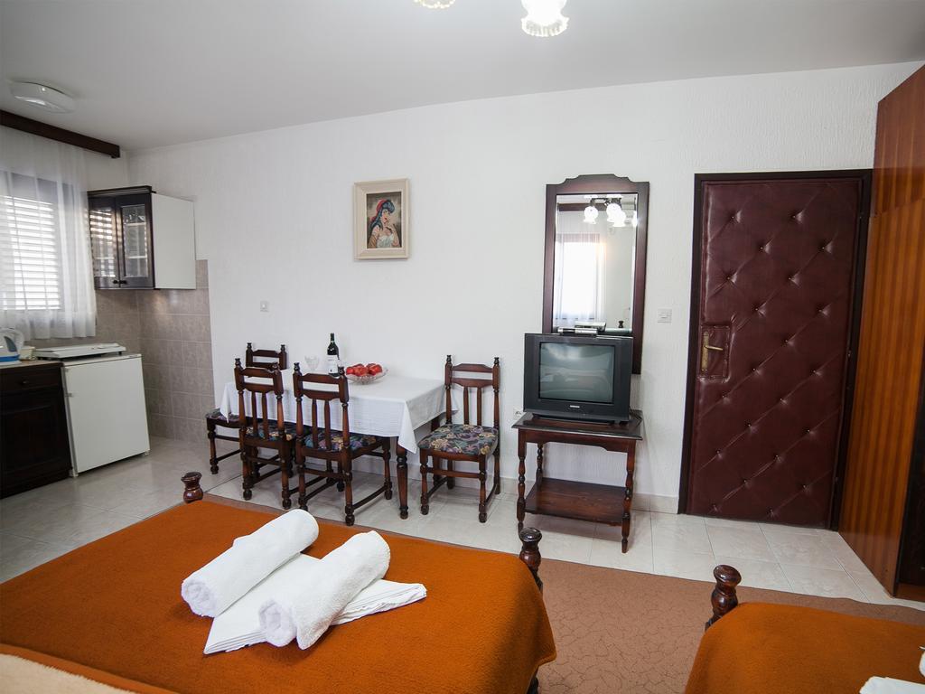 Guest House 4M Петровац Номер фото